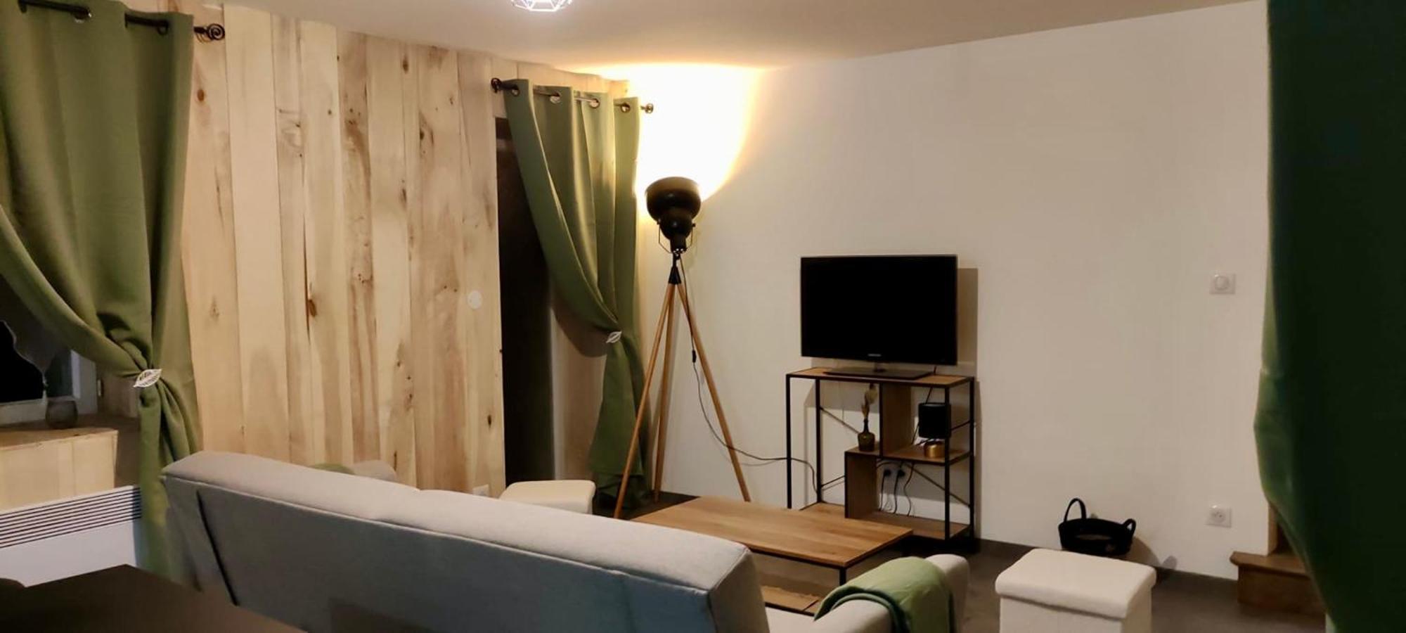 Appartement 2 Chambres Avec Wifi Centre De Descartes المظهر الخارجي الصورة